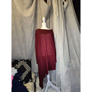 Plus size 18 BooHoo Asymetrical Sweater. Burgundy